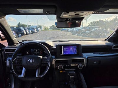 2024 Toyota Tacoma 4WD 4WD SR5 Double Cab 5' Bed AT (GS)