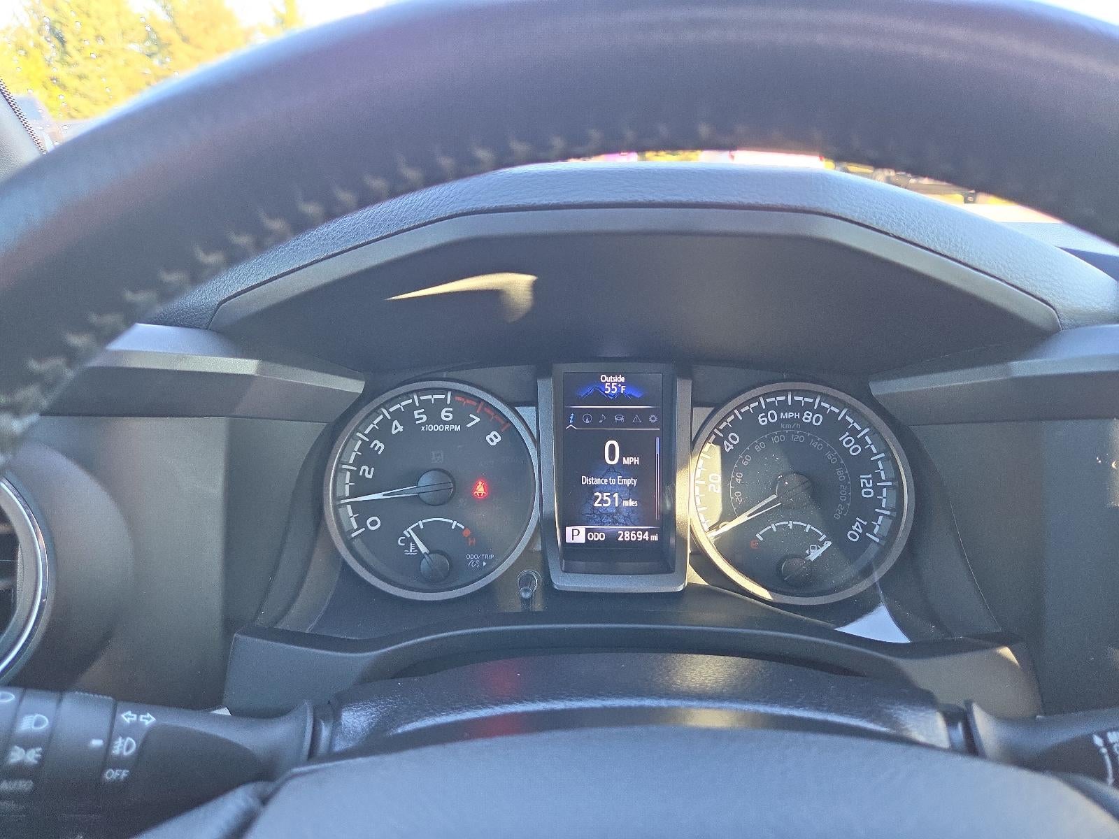 2021 Toyota Tacoma 4WD 4WD TRD Off Road Double Cab 5' Bed V6 AT (Natl)