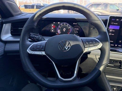 2025 Volkswagen Tiguan 2.0T SE R-Line Black 4MOTION