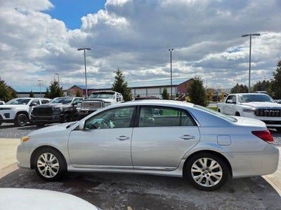 2011 Toyota Avalon 4dr Sdn (Natl)