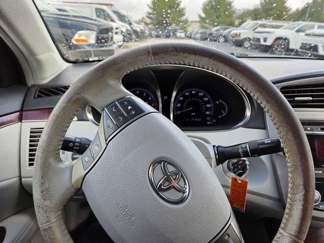 2011 Toyota Avalon 4dr Sdn (Natl)
