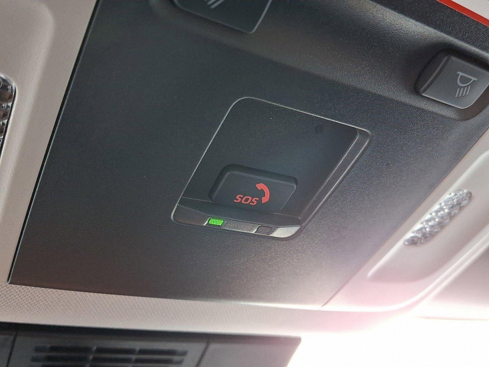 2025 Toyota Camry LE AWD (Natl)