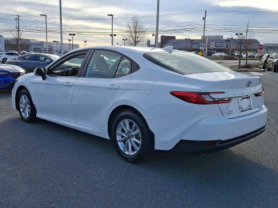 2025 Toyota Camry LE AWD (Natl)