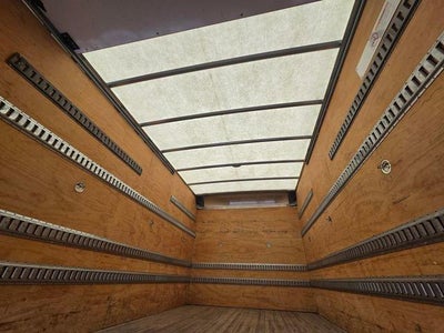2019 Mitsubishi Van Base