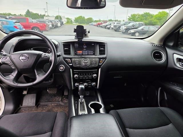 2018 Nissan Pathfinder 4x4 SV