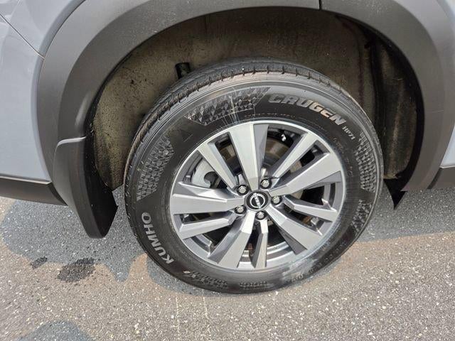 2024 Nissan Pathfinder SL 4WD