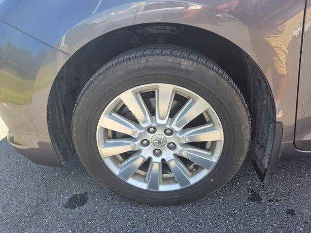 2017 Toyota Sienna LE AWD 7-Passenger (GS)