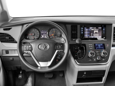 2017 Toyota Sienna LE AWD 7-Passenger (GS)