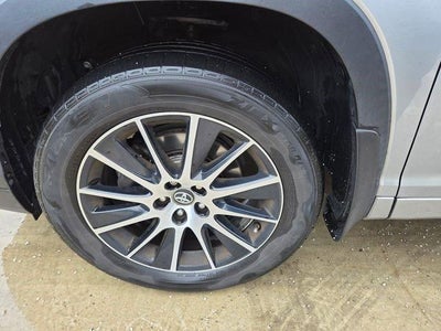 2017 Toyota Highlander SE V6 AWD (Natl)