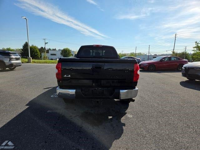 2016 Toyota Tundra 4WD Truck 4WD Double Cab Long Bed 5.7L V8 SR5 (Natl)