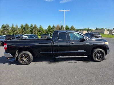 2016 Toyota Tundra 4WD Truck 4WD Double Cab Long Bed 5.7L V8 SR5 (Natl)