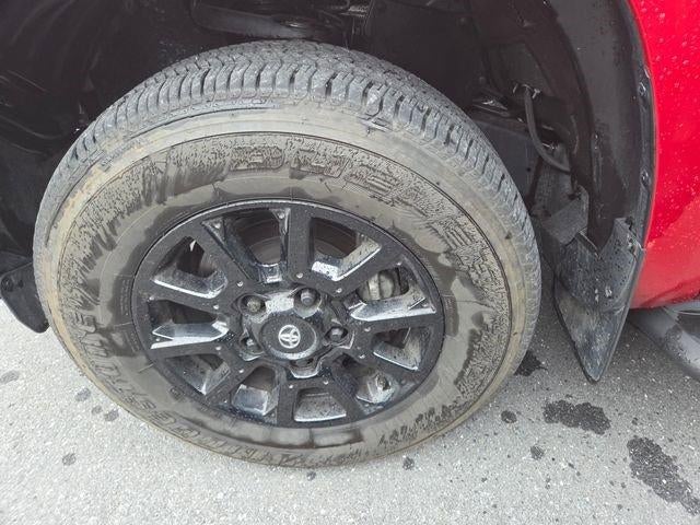 2021 Toyota Tundra 4WD 4WD SR5 Double Cab 6.5' Bed 5.7L (Natl)