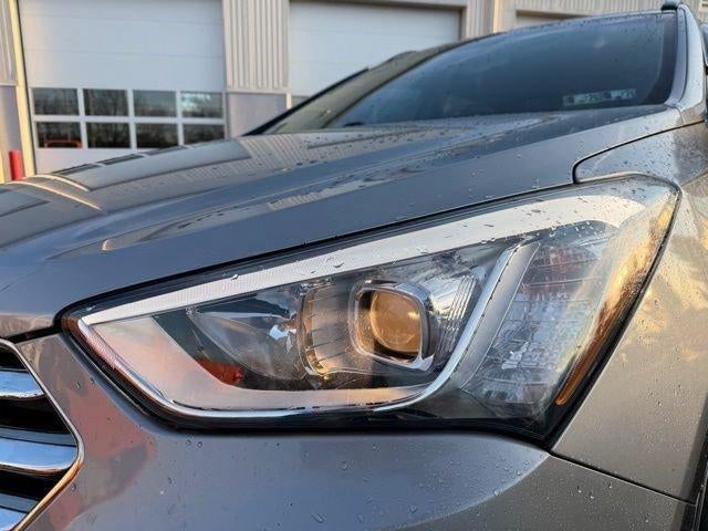 2016 Hyundai SANTA FE AWD 4dr SE