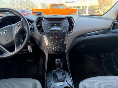 2016 Hyundai SANTA FE AWD 4dr SE