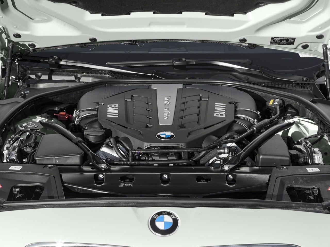 2016 BMW 550i xDrive Sedan
