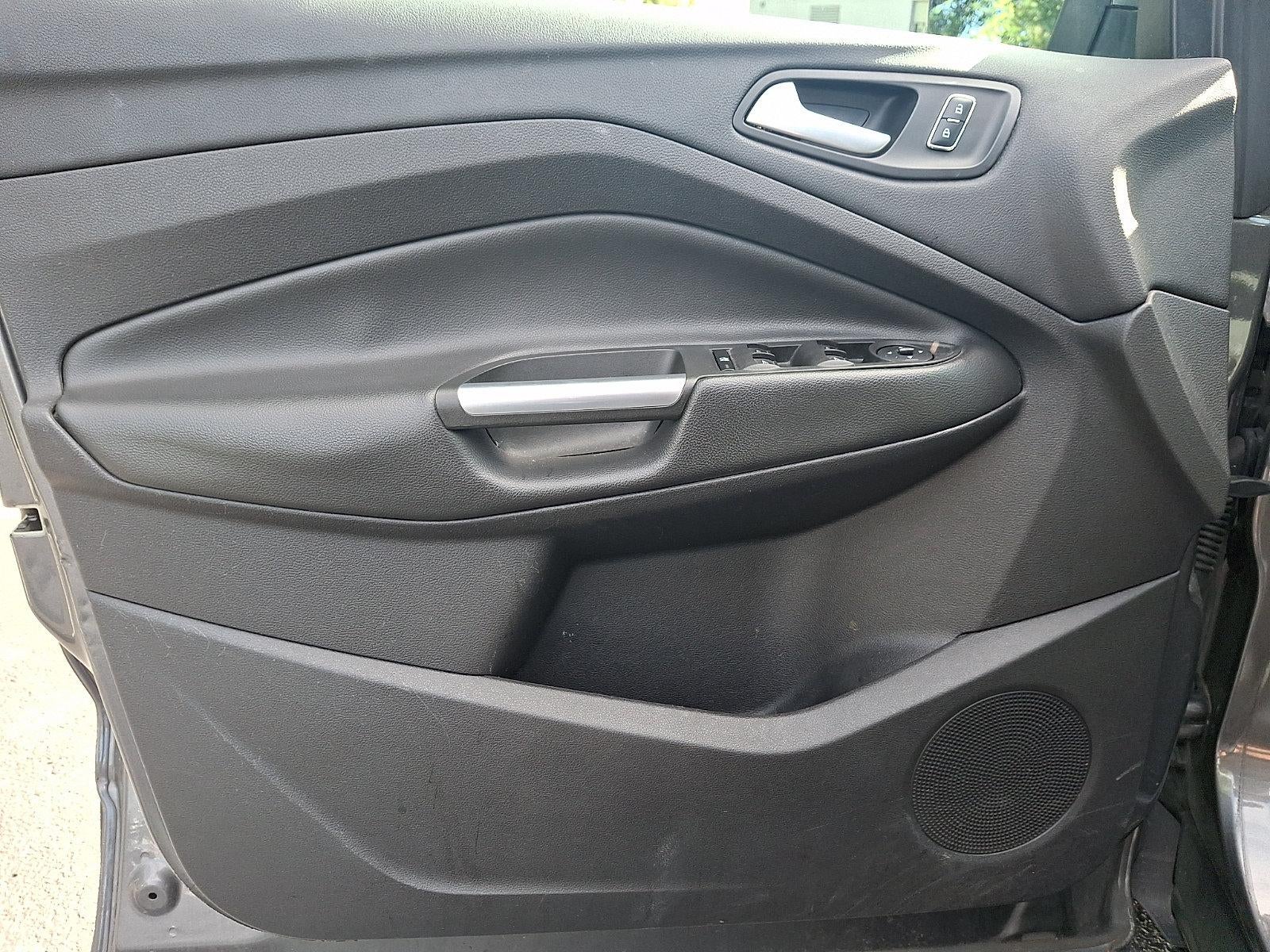 2014 Ford Escape FWD 4dr SE