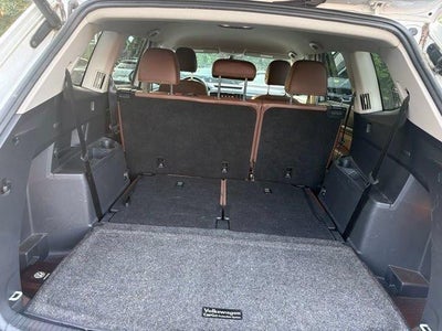 2023 Volkswagen Atlas 2.0T SE w/Technology 4MOTION
