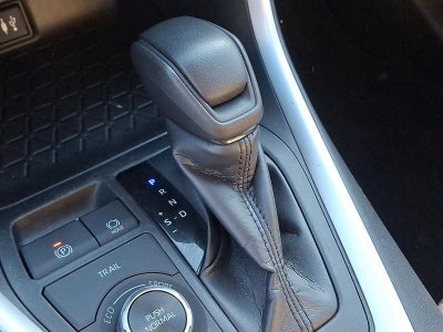 2019 Toyota RAV4 Hybrid LE AWD (Natl)