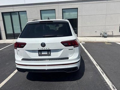 2022 Volkswagen Tiguan 2.0T SE R-Line Black 4MOTION