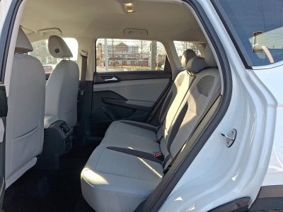 2022 Volkswagen Taos SE 4MOTION