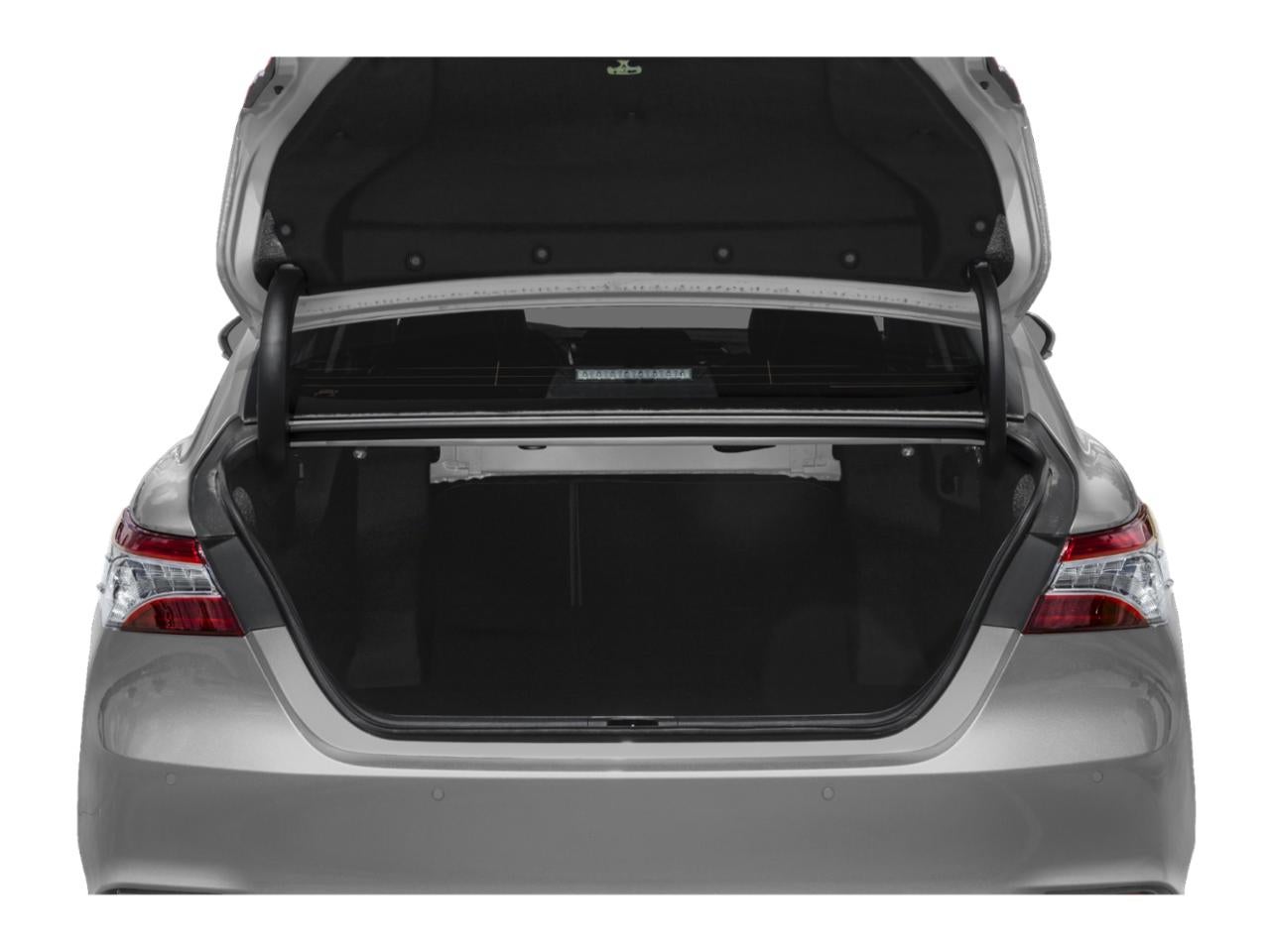 2018 Toyota Camry XLE Auto (SE)