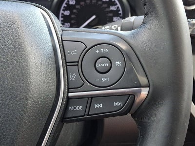 2019 Toyota Camry XLE Auto (Natl)