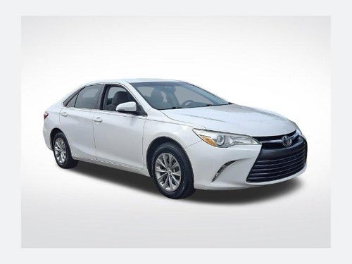 2015 Toyota Camry 4dr Sdn I4 Auto LE (SE)