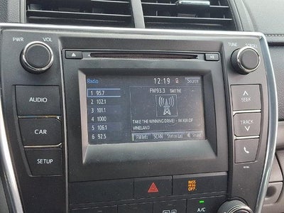 2015 Toyota Camry 4dr Sdn I4 Auto LE (SE)