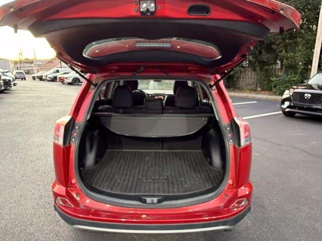 2017 Toyota RAV4 XLE AWD (Natl)
