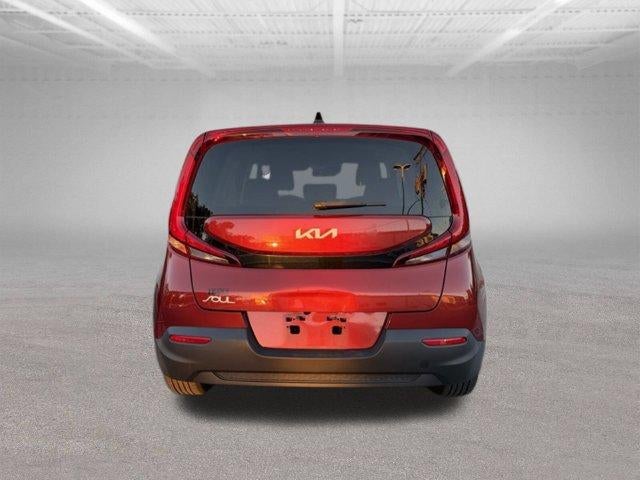 2022 Kia Soul LX IVT