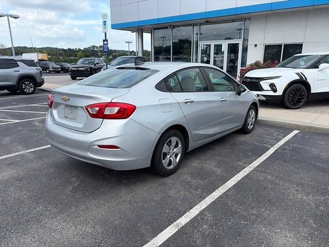 2017 Chevrolet Cruze LS