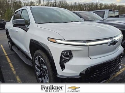 2025 Chevrolet Silverado EV RST - Max Range