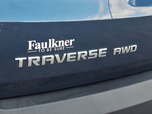 2023 Chevrolet Traverse LT Cloth