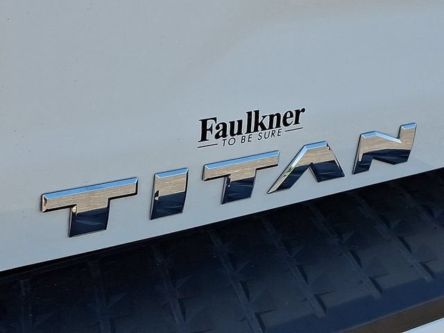 2024 Nissan TITAN Crew Cab SV 4x4
