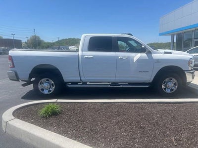 2019 RAM 2500 Big Horn Crew Cab 4x4 6'4" Box