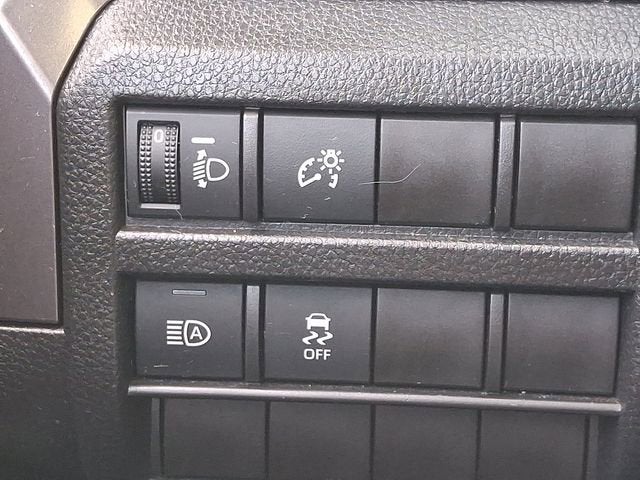 2025 Toyota Tacoma 4WD SR