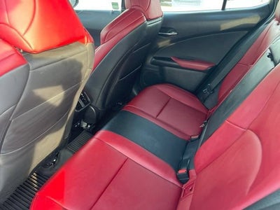 2022 Lexus UX 250h F SPORT