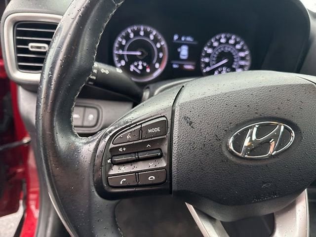 2020 Hyundai Venue SEL