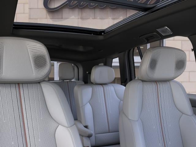2027 Cadillac VISTIQ Luxury