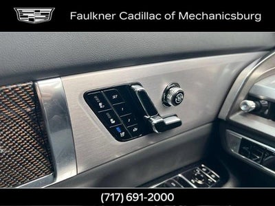 2026 Cadillac VISTIQ Sport