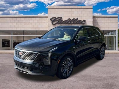 2024 Cadillac XT4 Premium Luxury