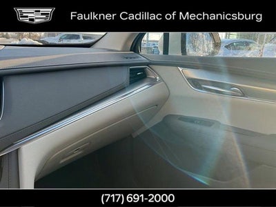 2022 Cadillac XT5 Premium Luxury