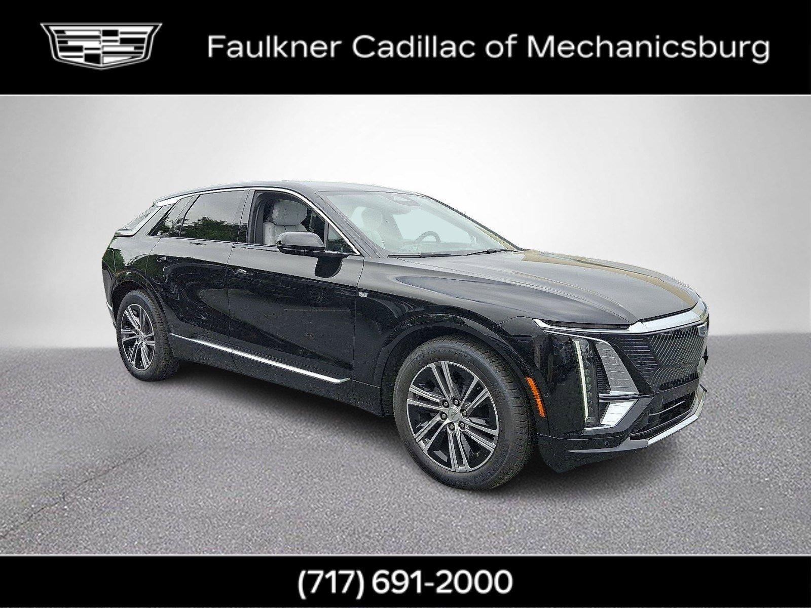 2025 Cadillac LYRIQ Luxury 1