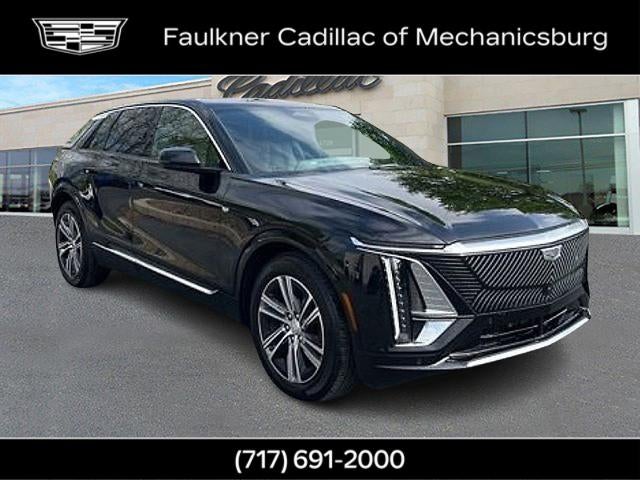 2024 Cadillac LYRIQ Luxury 1