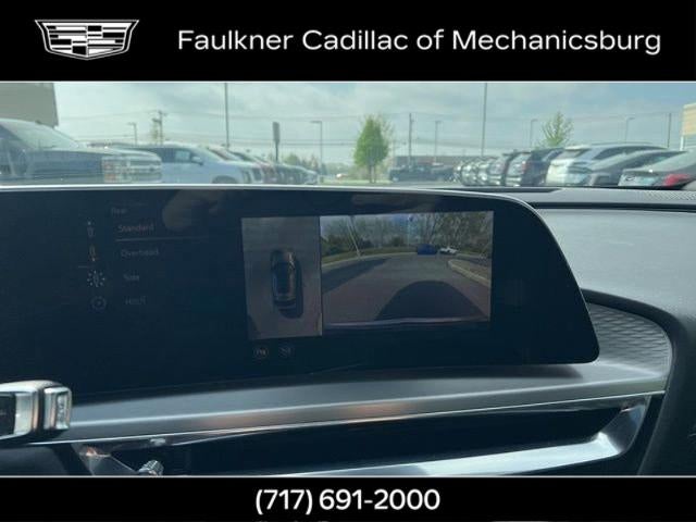 2024 Cadillac LYRIQ Luxury 1