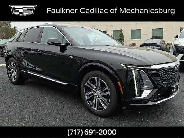 2024 Cadillac LYRIQ Luxury 1