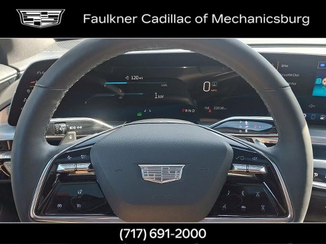 2024 Cadillac LYRIQ Luxury 1