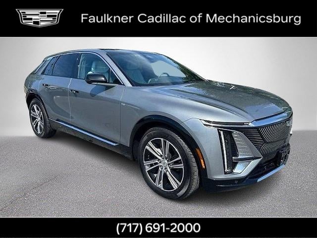 2024 Cadillac LYRIQ Luxury 2