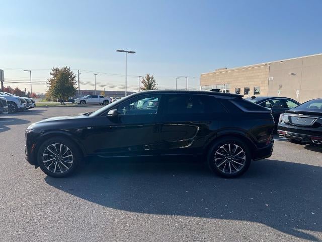 2024 Cadillac LYRIQ Sport 2