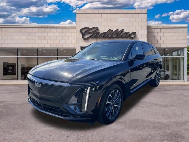 2024 Cadillac LYRIQ Sport 2